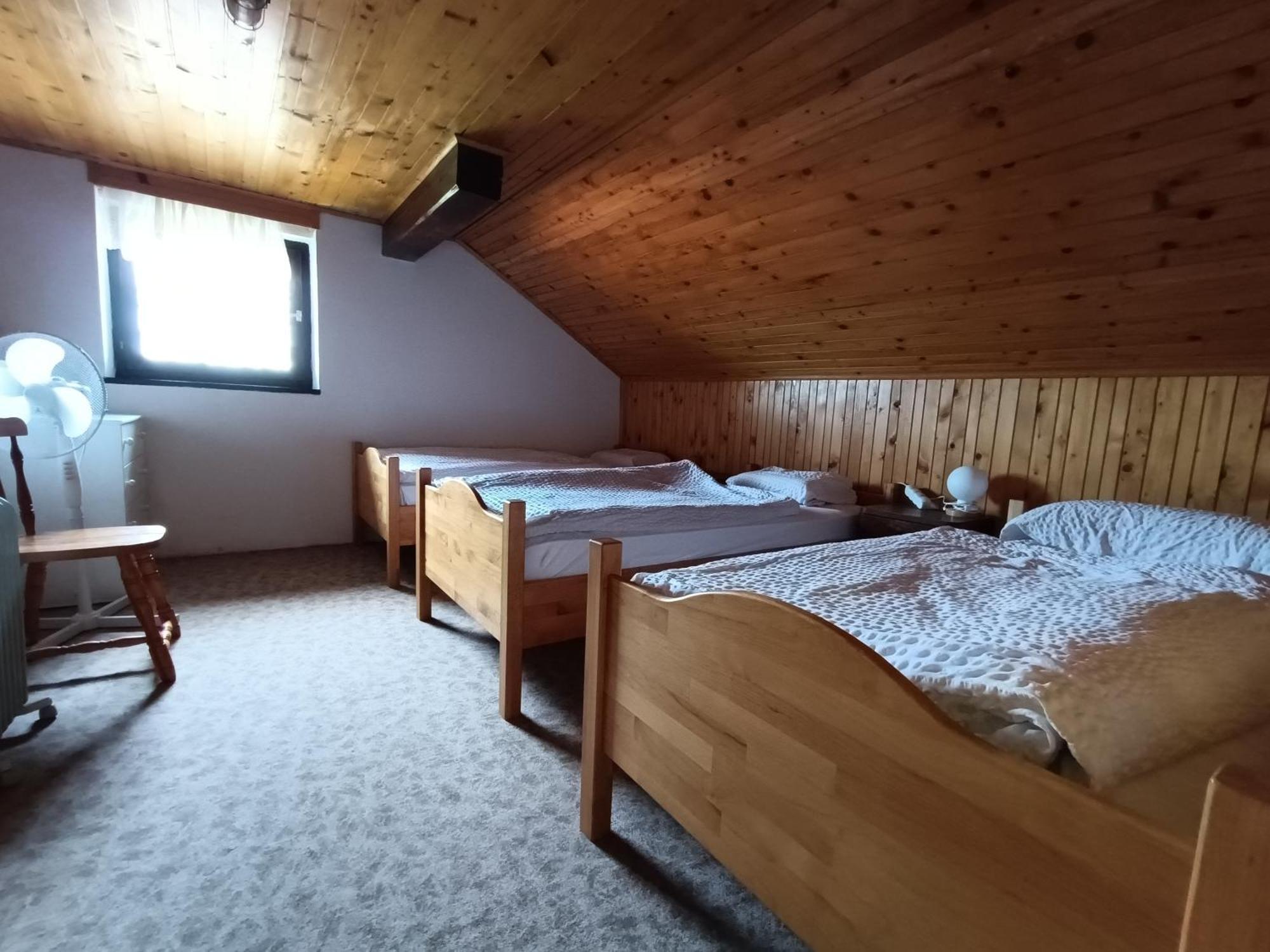 Vila Tourist Farm Strle With Great Local Food Cerknica Exteriér fotografie